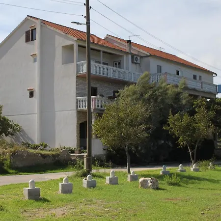 And By The Sea Mrljane, Pasman - 8464 3*