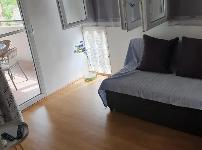 And By The Sea Mrljane, Pasman - 8464 Pensjonat 3*